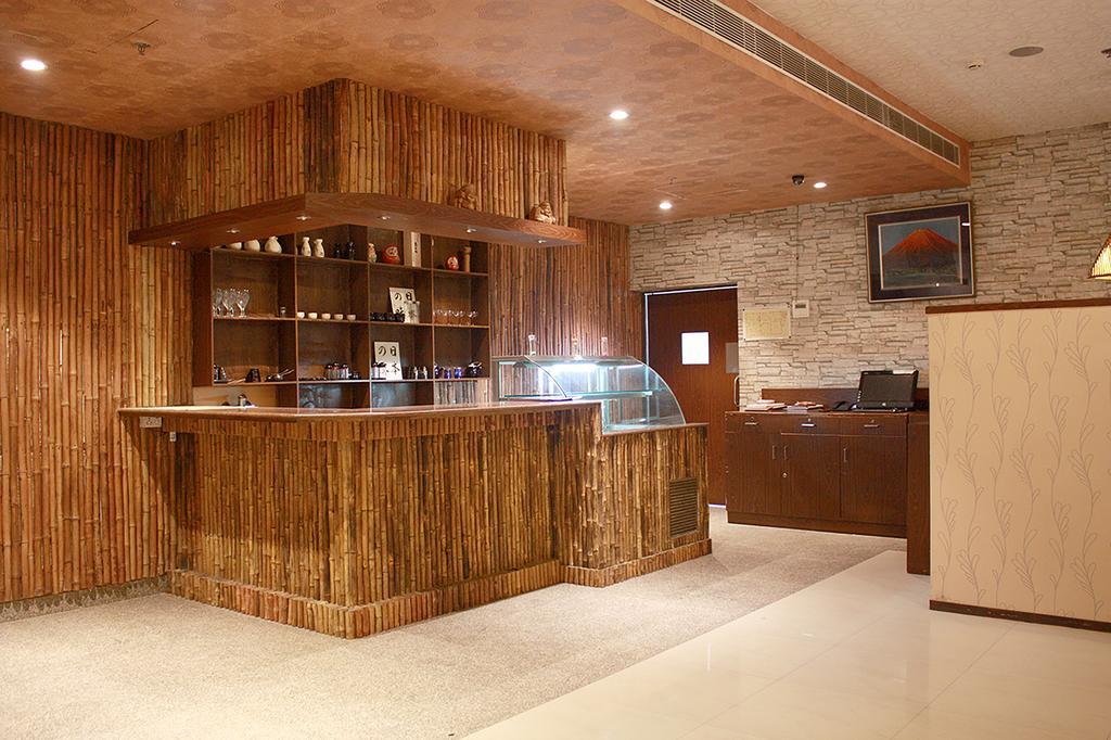 Days Hotel By Wyndham Neemrana Exteriér fotografie