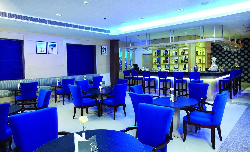 Days Hotel By Wyndham Neemrana Restaurace fotografie