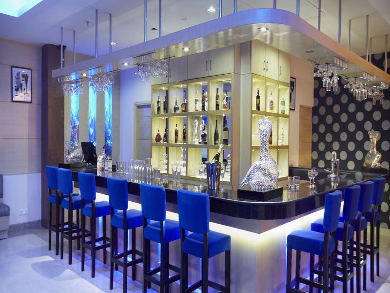 Days Hotel By Wyndham Neemrana Exteriér fotografie